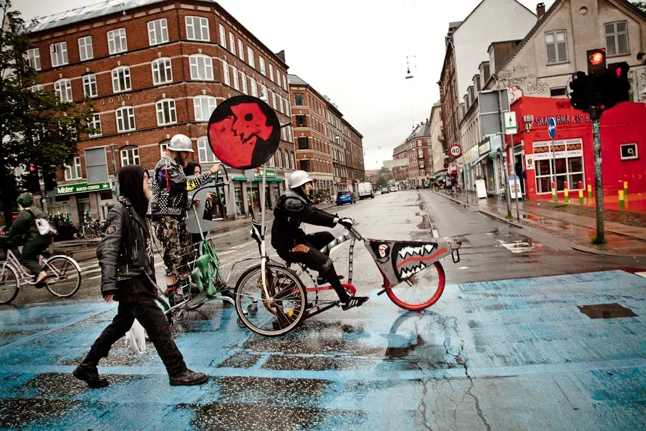 Glade punks fik cykelkrig og veganske hotdogs, foto 13, Mette Kramer Kristensen