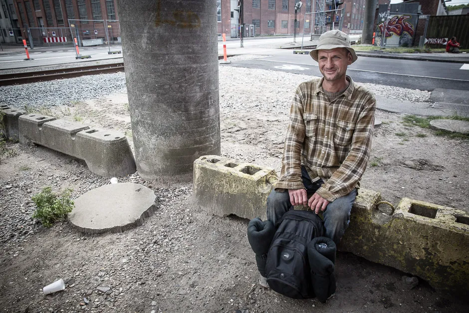 Maciej fra Aarhus har alt, hvad han ejer i sin taske