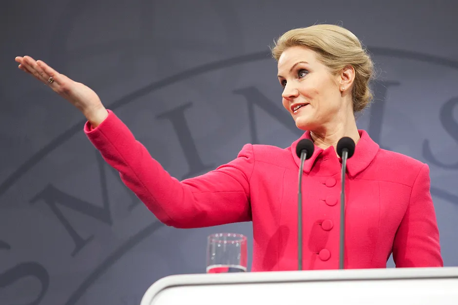 Helle Thorning-Schmidt præsenterede den nye regering i spejlsalen, Christiansborg, 3 februar 2014