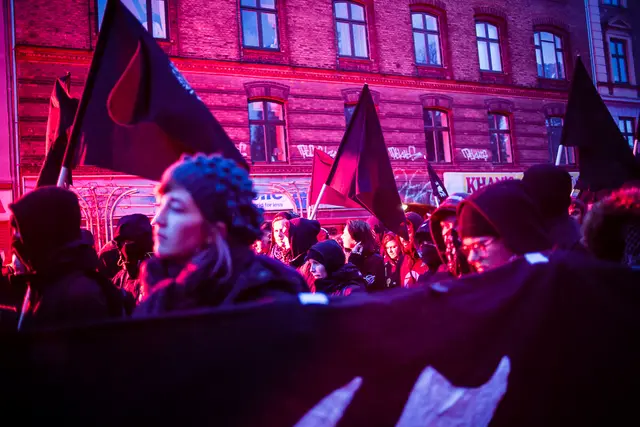 8 års-demo: Intet glemt, Intet tilgivet (6/19)