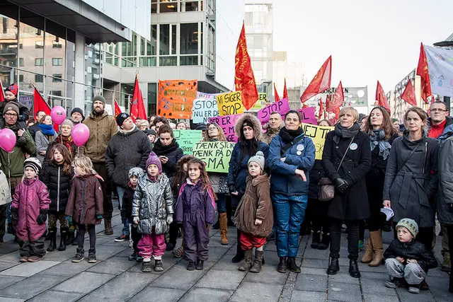 Demonstration mod milliardbesparelser i kommunerne (3/11)