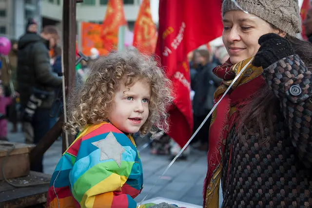 Demonstration mod milliardbesparelser i kommunerne (4/11)