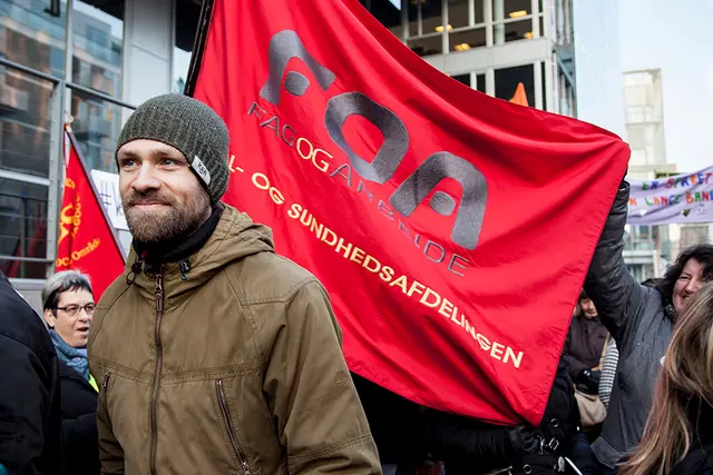 Demonstration mod milliardbesparelser i kommunerne (6/11)