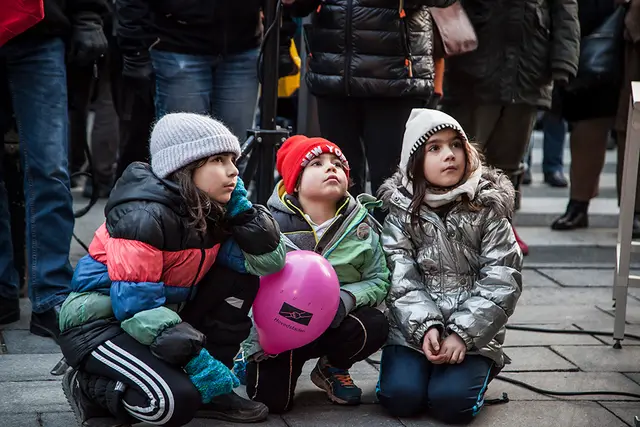 Demonstration mod milliardbesparelser i kommunerne (10/11)