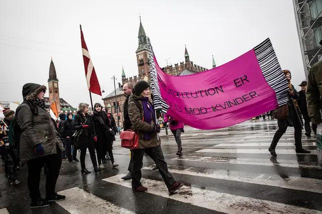 Demonstration mod sexkøb (12/16)