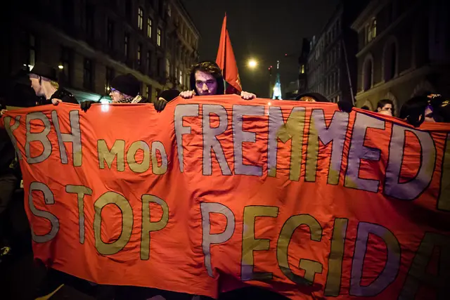 For og imod Pegida (1/15)