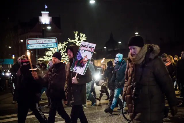 For og imod Pegida (10/15)