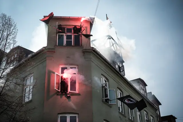 Forår, fest og 1. maj (6/17)