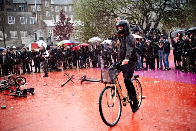 Glade punks fik cykelkrig og veganske hotdogs (16/22)