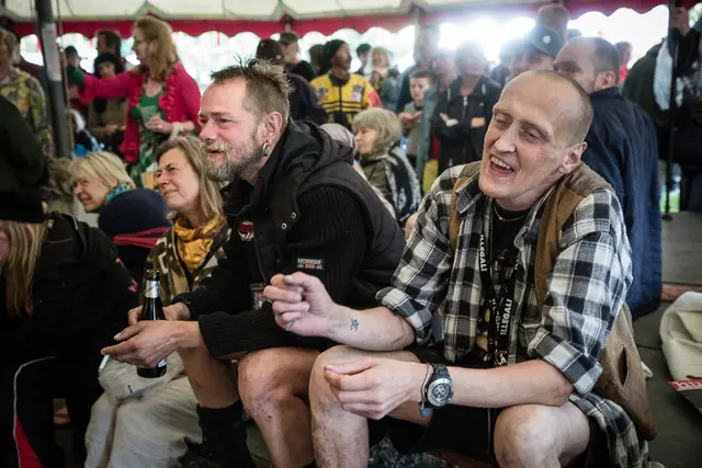 Grundlovsdag på Christiania (10/15)