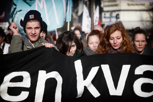 Højt humør under SU-protester (3/25)