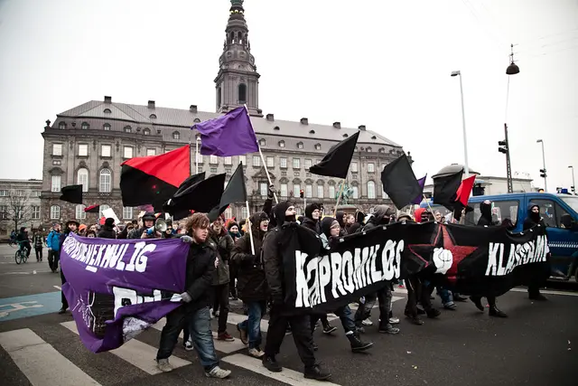 Højt humør under SU-protester (22/25)