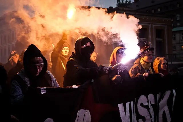 Højt humør under SU-protester (24/25)