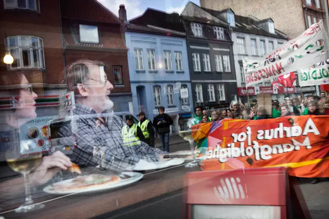 »Ingen fascister i vores gader« (3/29)
