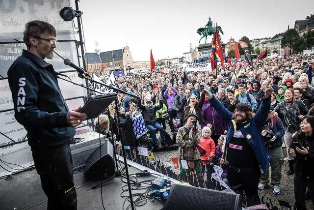 »Ja til velfærd - Nej til fattigdom« (5/13)