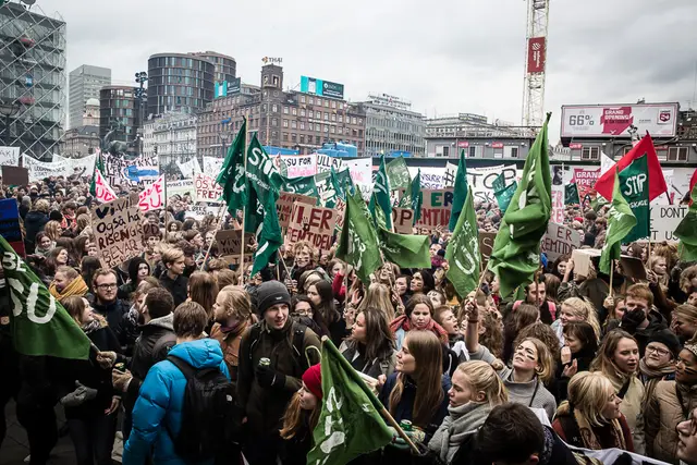 Kæmpe protest mod SU-nedskæringer (1/17)