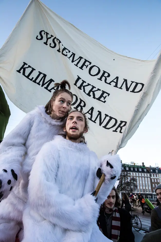 Mangfoldig klimamarch i København (18/23)