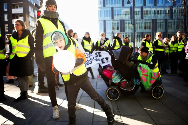 Protest mod lockout (11/27)