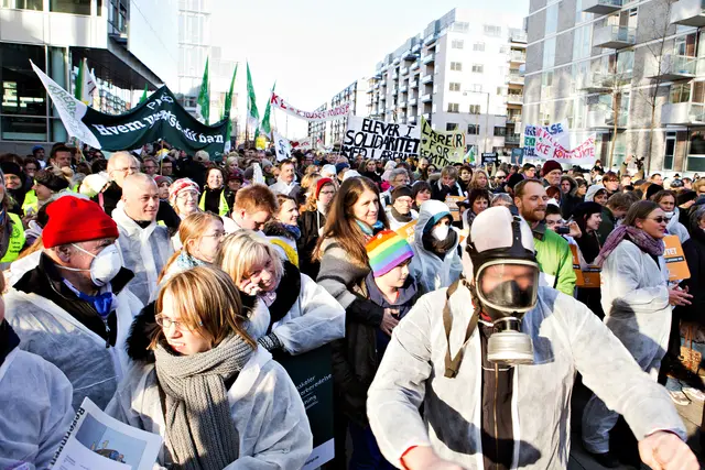 Protest mod lockout (12/27)