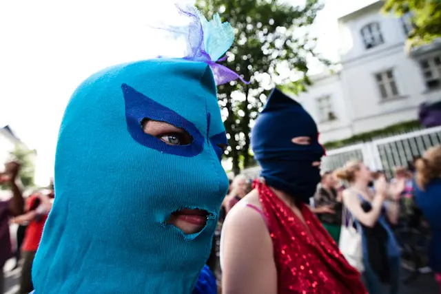 Pussy Riot (4/18)