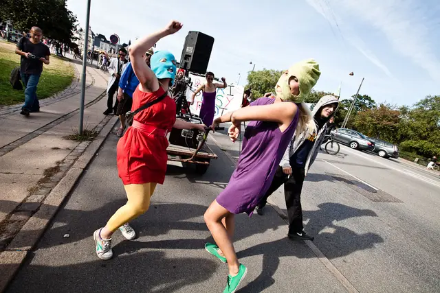 Pussy Riot (7/18)