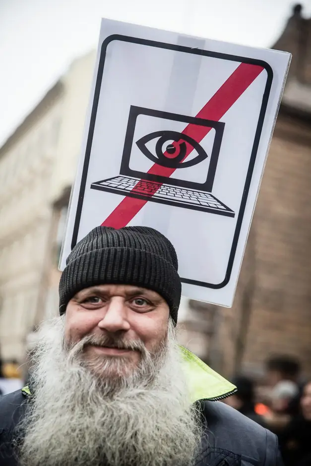 Tag internettet tilbage (4/16)