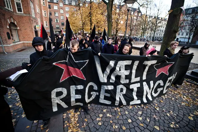 Vælt regeringen (1/17)