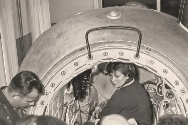 Valentina Tereshkova (9/12)